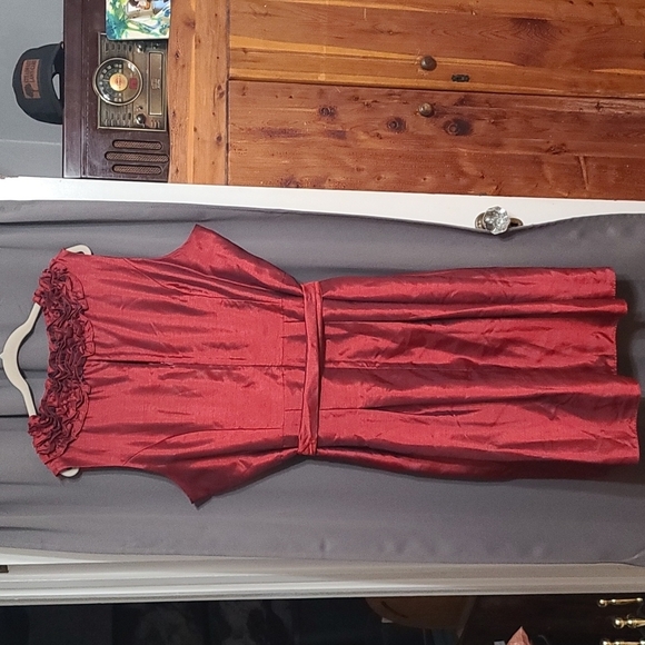 Jessica Howard Womens Special Occasion Dress Reddish Burgandy Ruffly Sz 22W EUC - Picture 5 of 11